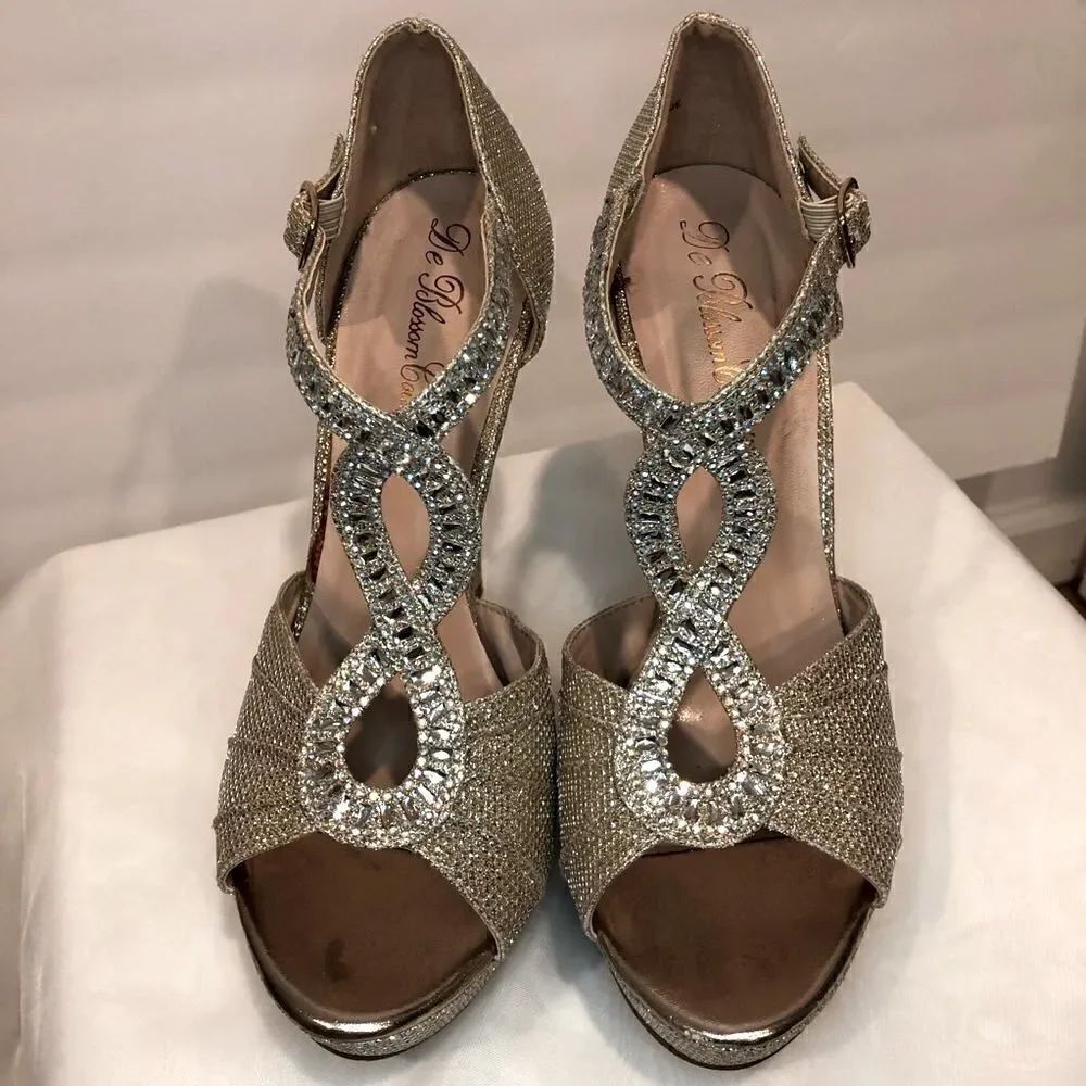 De Blossom Collection Alina nude/gold Strappy heels - Picture 15 of 15